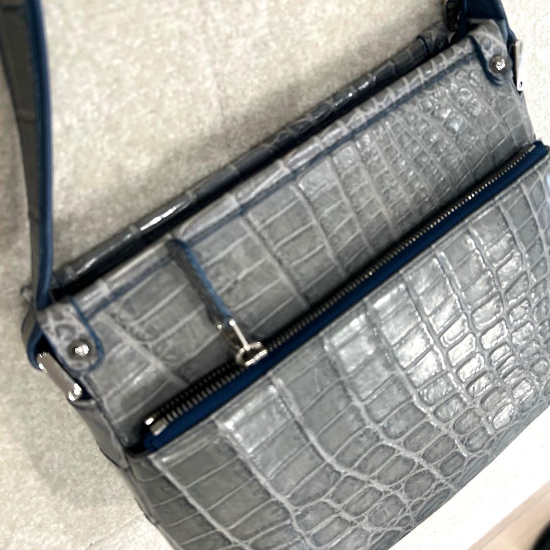 り*様 【極美品】　JRA認定　クロコダイル　ショルダーバッグ　ブルーグレー