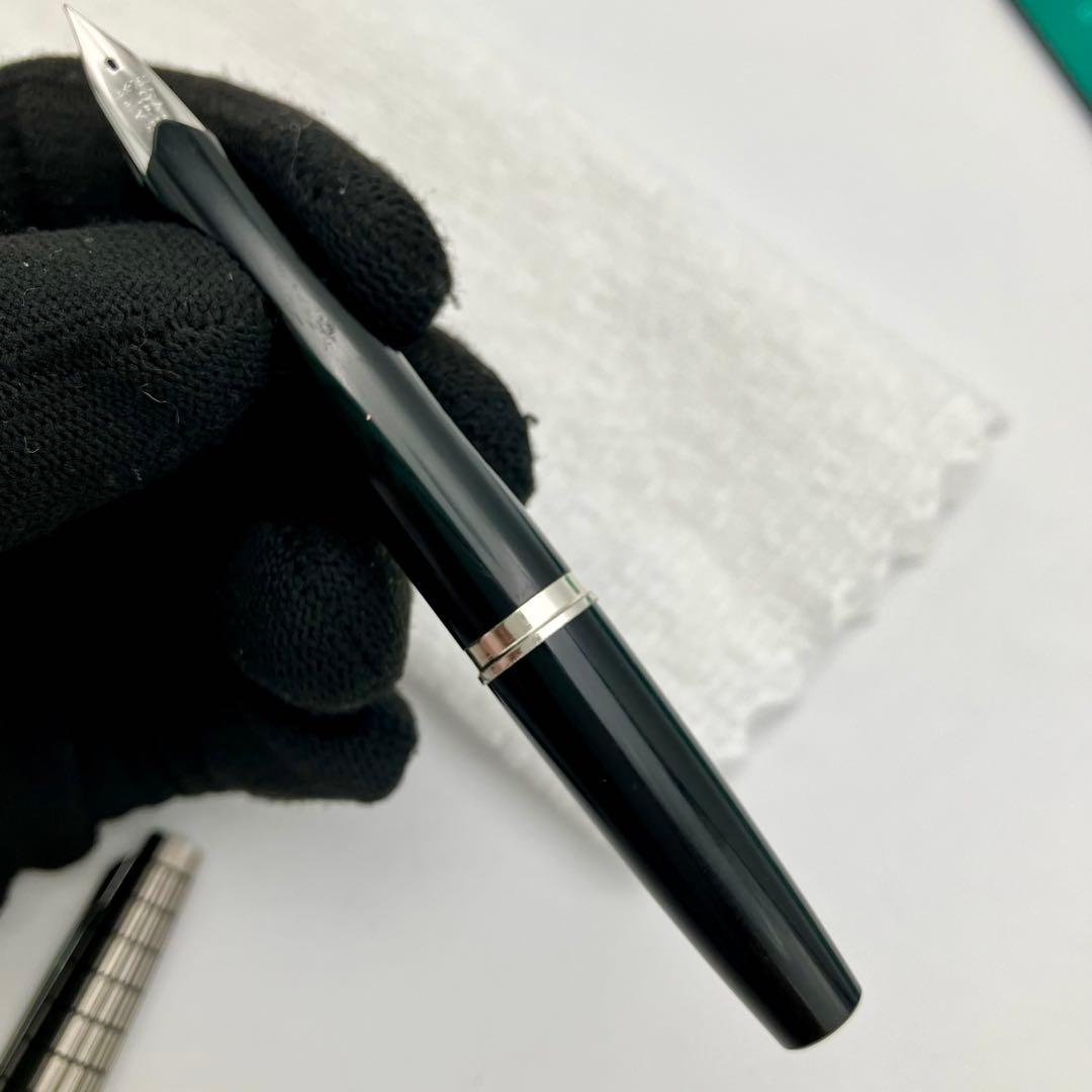 PILOT パイロット 万年筆 Elite エリート 格子柄 18Kー750 F