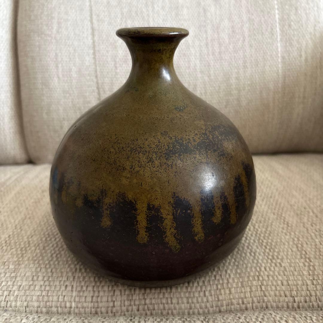 陶器の花瓶 黒と茶色のグラデーション - メルカリ