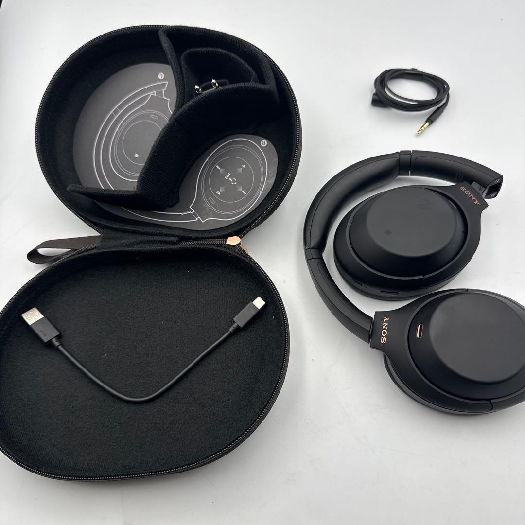 SONY ワイヤレスヘッドホン ブラック Sony Wireless Noise Canceling Headphone | Black | WH-CH720N/B