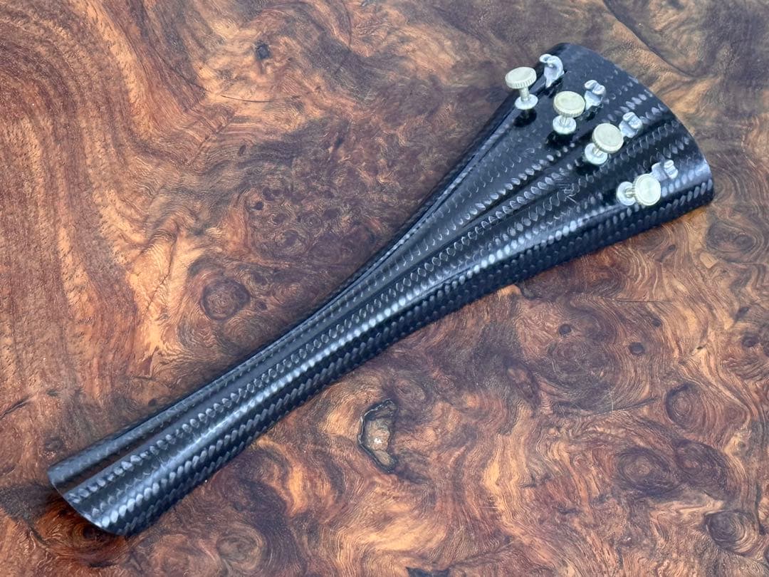 【新品】Herdim チェロ用カーボンテールピース #389001（2）