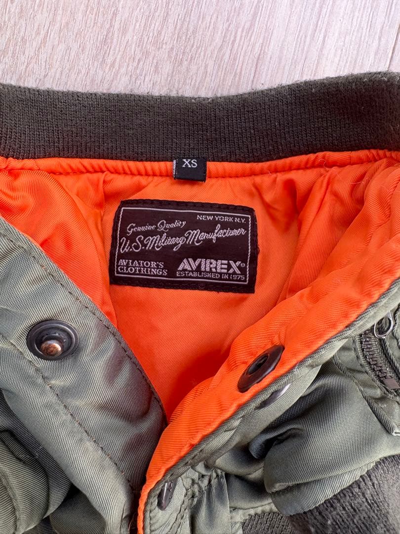 AVIREX 犬服 MA-1 定番のカーキ、ブラック2枚セット XS - メルカリ