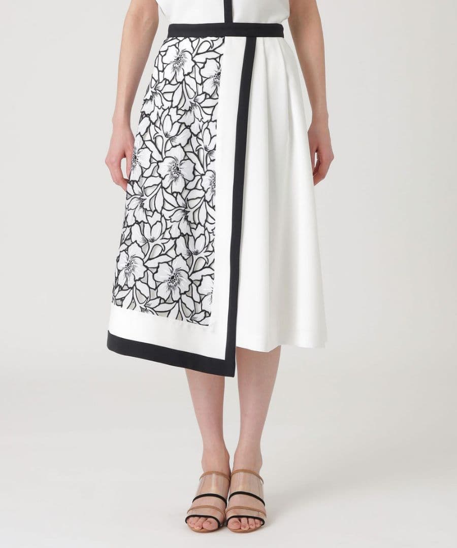 【ドラマ着用商品】エンブロイダリーレースミモレスカート　LOVELESS