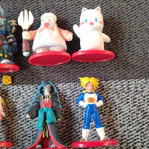 フャイナルファンタジー&ドラゴンボールZトランクス全部12こ