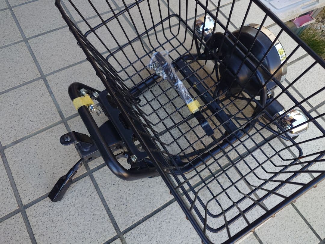 カブ50プロ AA04 ヘッドライト ウインカー 前カゴ ステー - パーツ