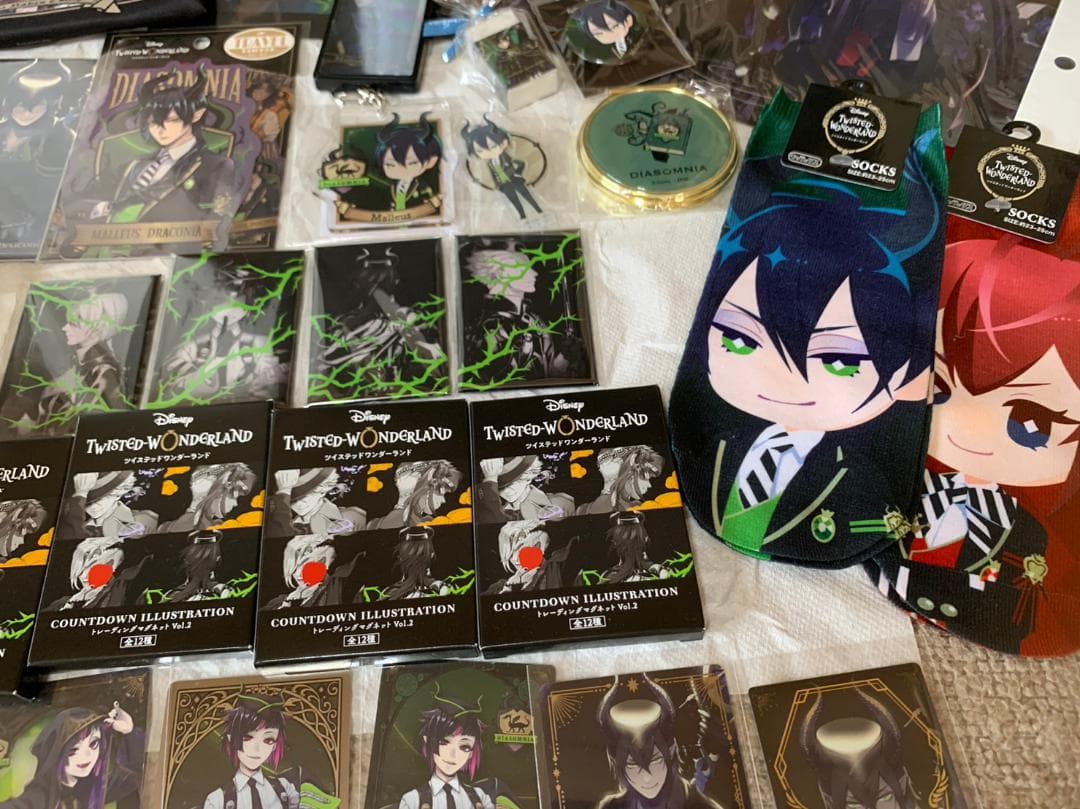 【マレウスグッズまとめ売り】ツイステッドワンダーランド　ディアソムニア寮
