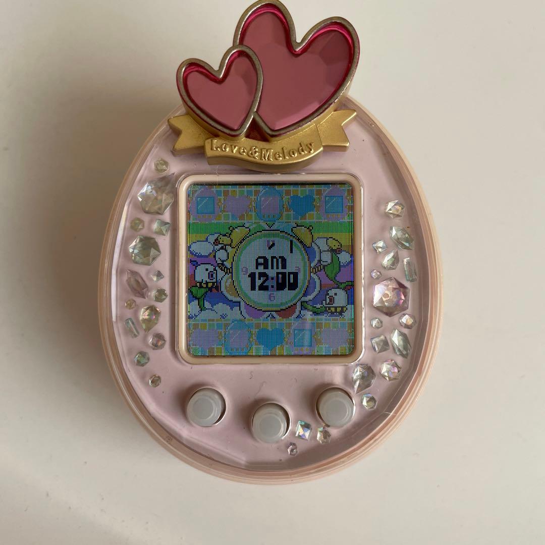 たまごっちピースたまデコピアスラブメロver たまごっちピース（ピンク