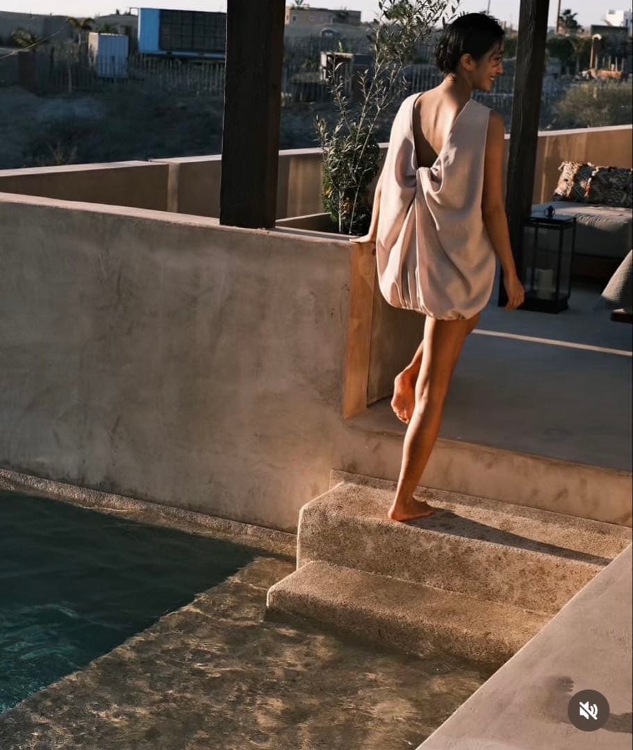 nala Linen like balloon tops ブラック4way