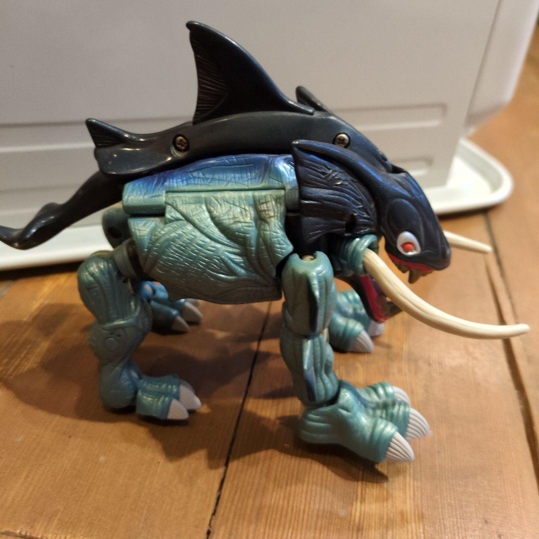 エルファオルファ　トランスフォーマー　ビーストウォーズ　ネオ　ブレントロン