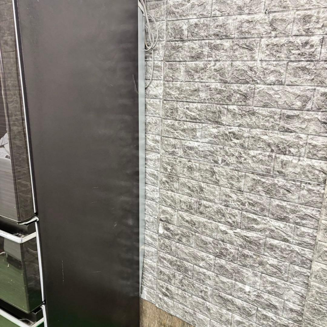 まる。572★2017年製★三菱　冷蔵庫　3ドア　自動製氷機能付き330L