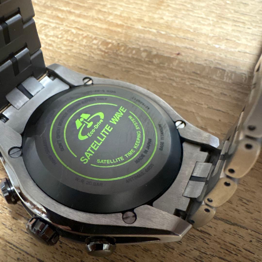 CITIZEN SATELLITE WAVE 腕時計中古　美品