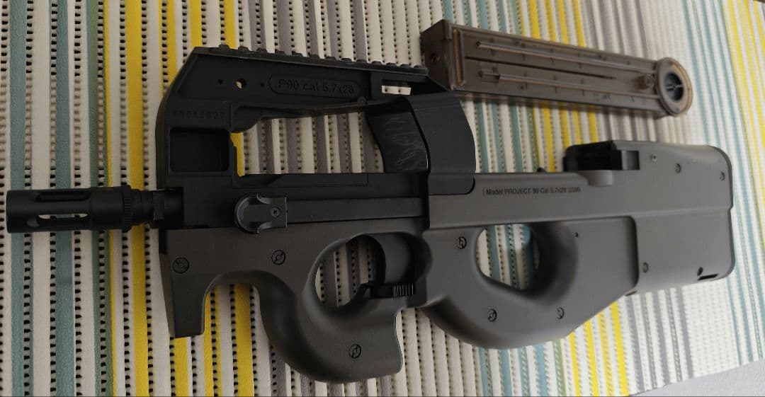 東京マルイ 電動ガン P90 TR