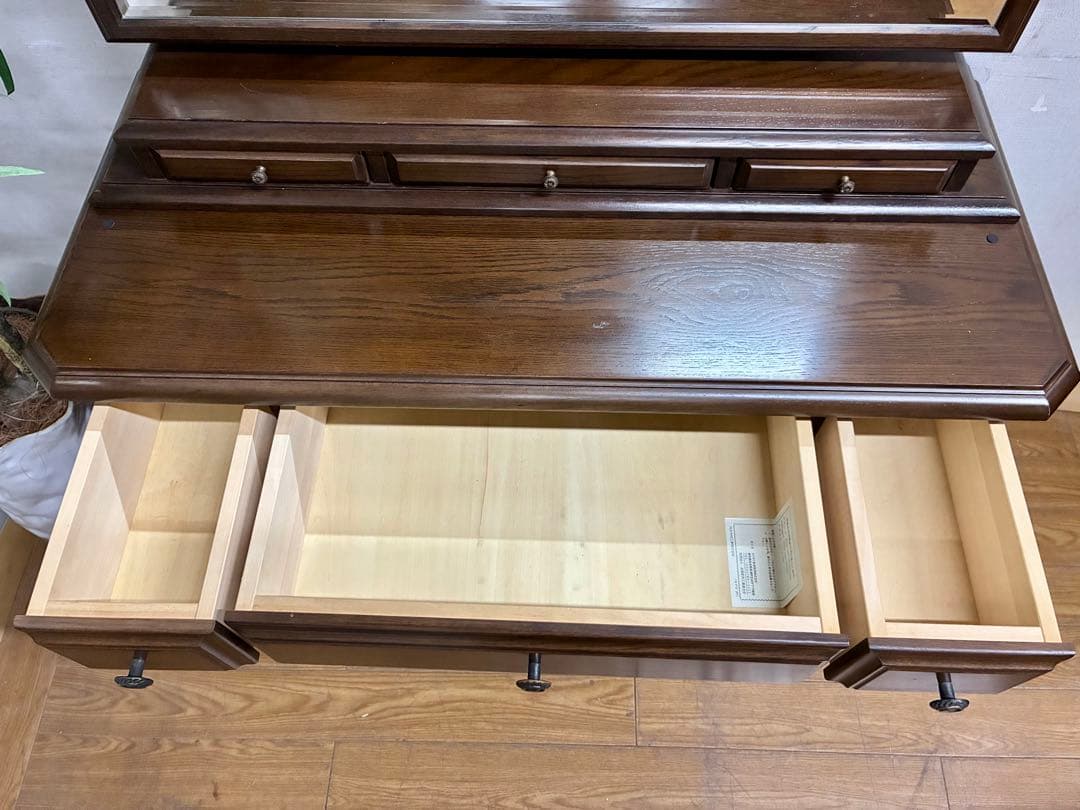 管365☆カリモク☆最高峰ドマーニ☆domani☆クィーンズライフ☆ドレッサー