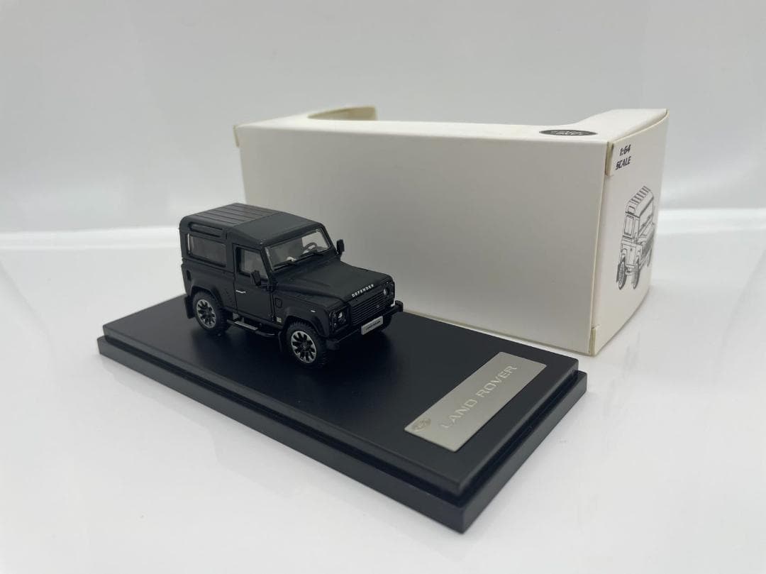 801-228 LCD 1/64 ランドローバー ディフェンダー ブラック