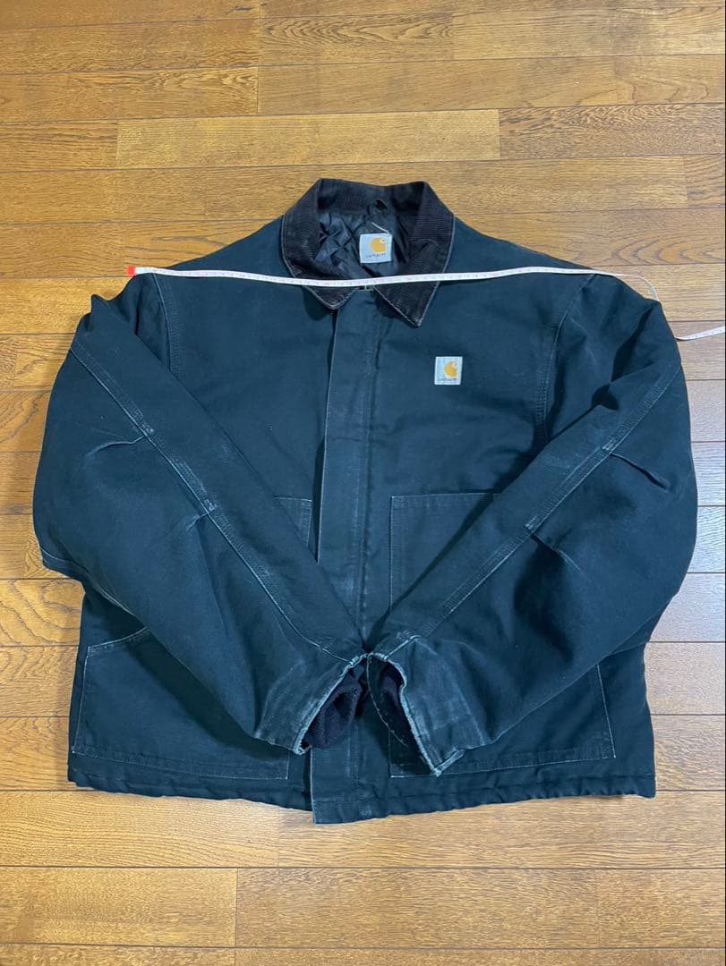 カーハート　トラディショナルジャケット　ブラック短丈　企業ロゴ　フェード　深緑