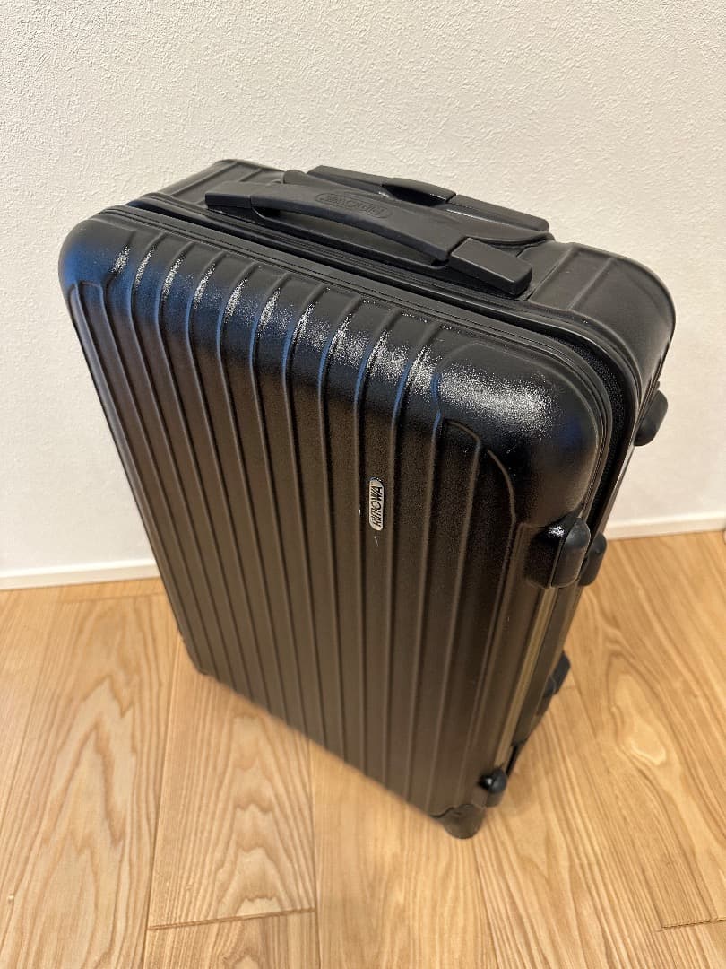 RIMOWA リモワキャリーケース2輪35L ブラック機内持ち込み