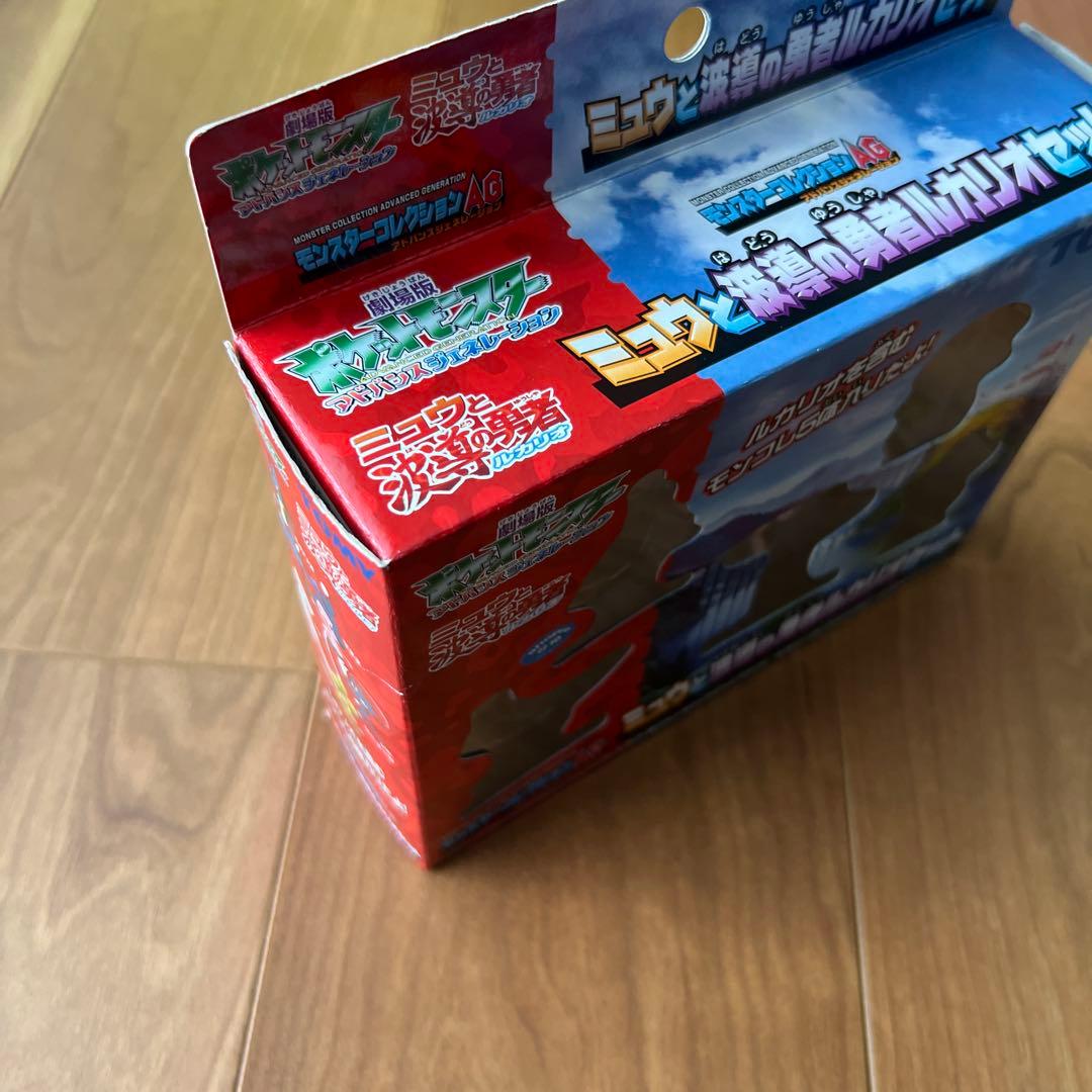 ポケモン　 TOMY モンコレ　AGミュウと波動の勇者ルカリオ