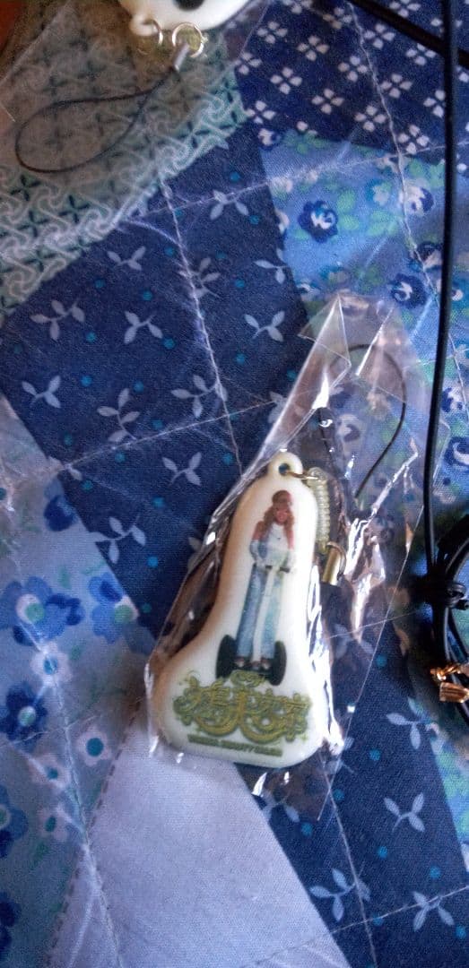 矢島美容室ライブ限定?ストラップ　　ナオミ(綾小路翔)新品