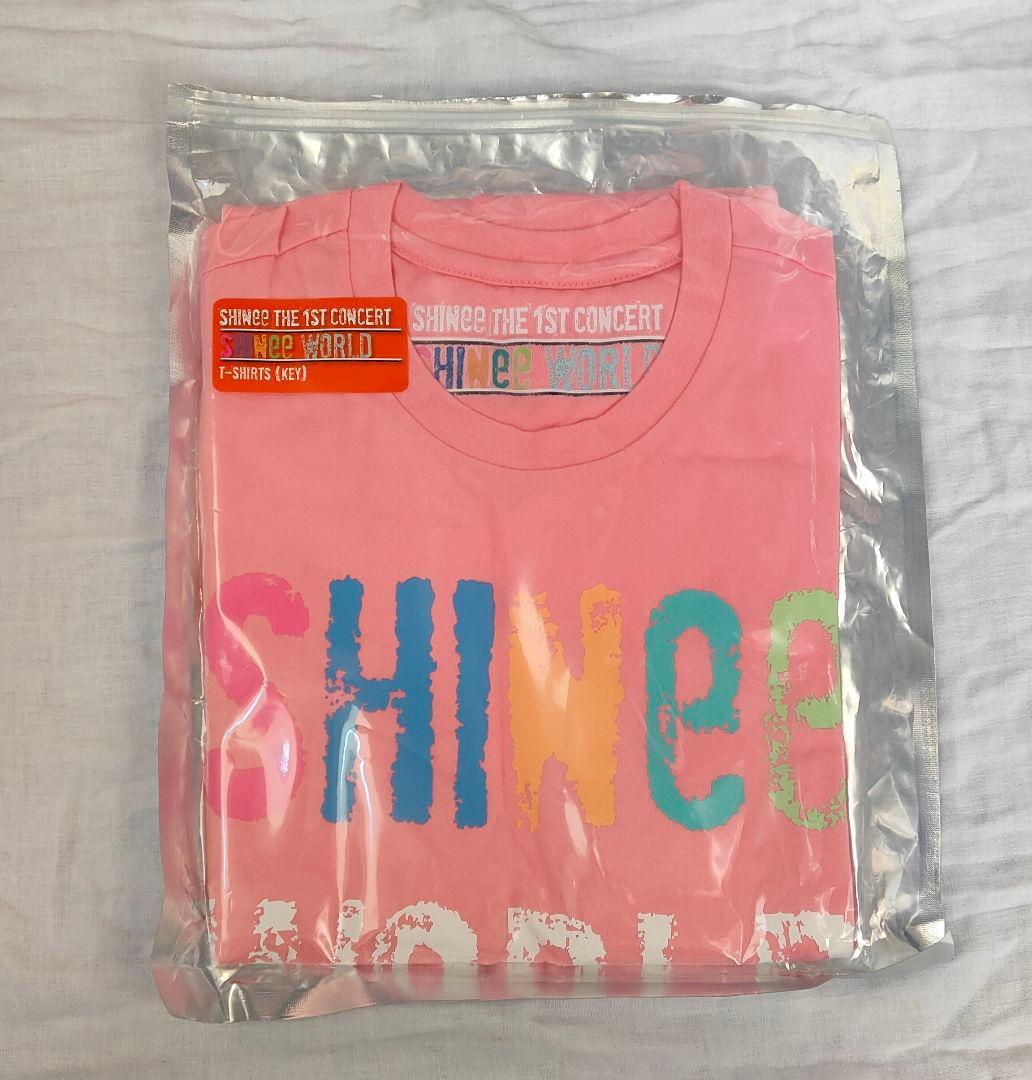 SHINee WORLD 1stコンサート KEY Tシャツ SHINee WORLD 1stコンサート KEY Tシャツ Shinee World T Shirt for