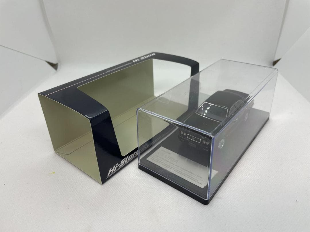 402-603 Hi-Story 1/43 日産 GLORIA V30