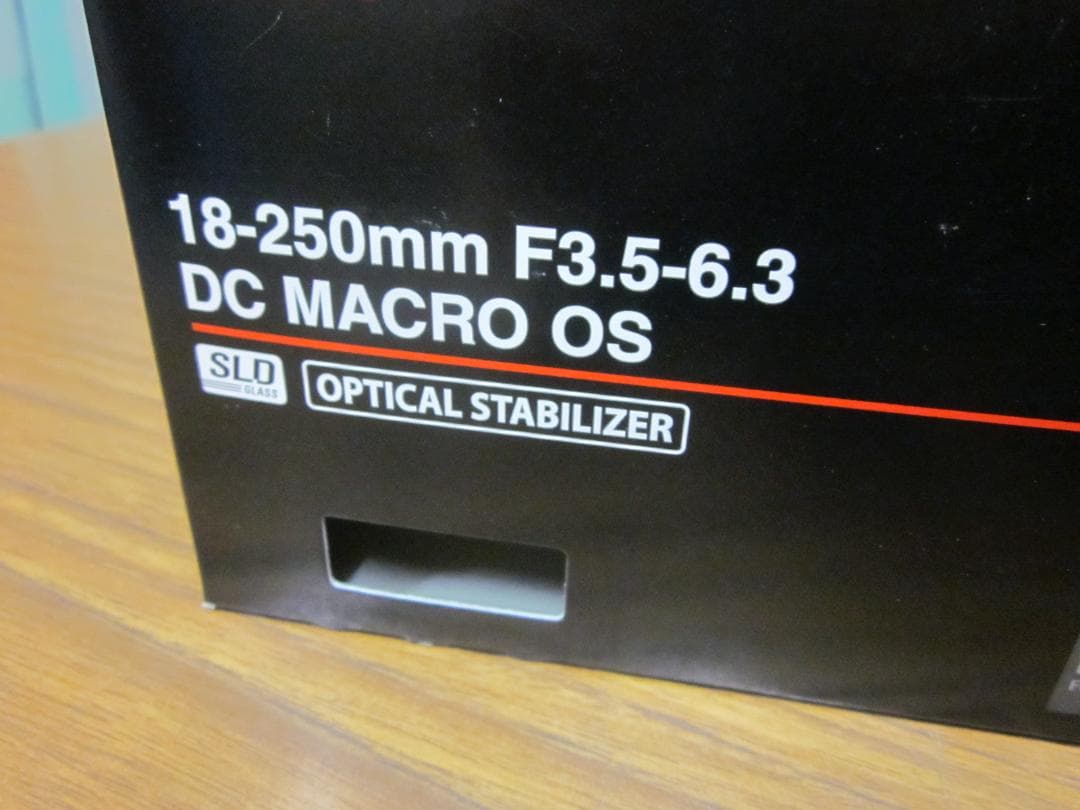 シグマ18-250mm F3.5-6.3 DC MACRO OS Canon