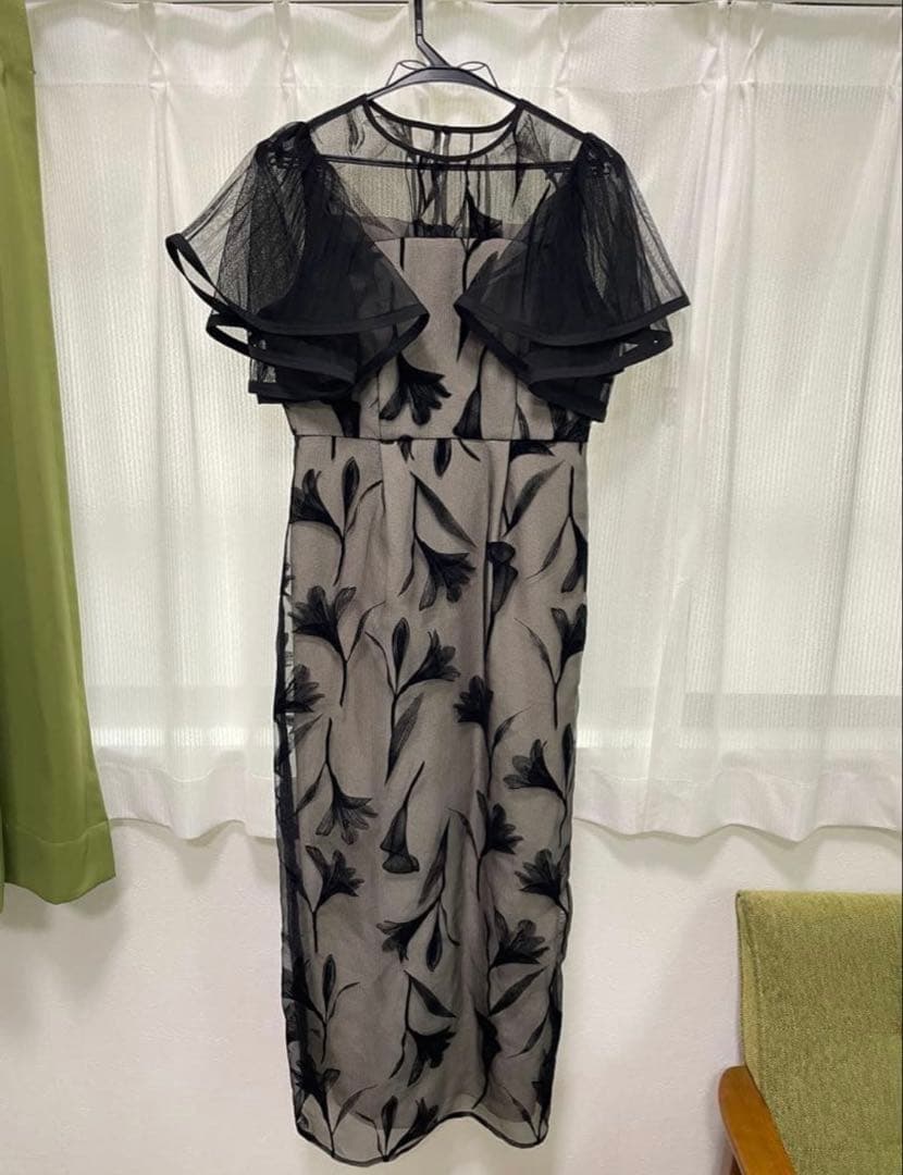 【LE’RURE】Circurar sleeve flower dress