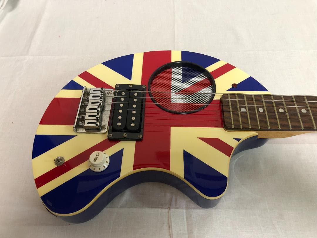 FERNANDES ZO-3 ユニオンジャック フェルナンデス アンプ内蔵 - メルカリ