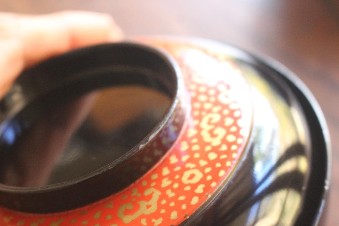 塗キズ有！優美な塗分けに極上木芙蓉蒔絵の映えるお椀2点（検輪島塗京塗雑煮椀