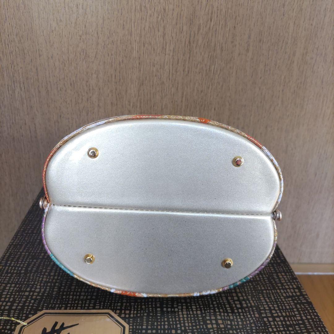 8/18まで 華やかな模様の和装用バッグと草履のセット