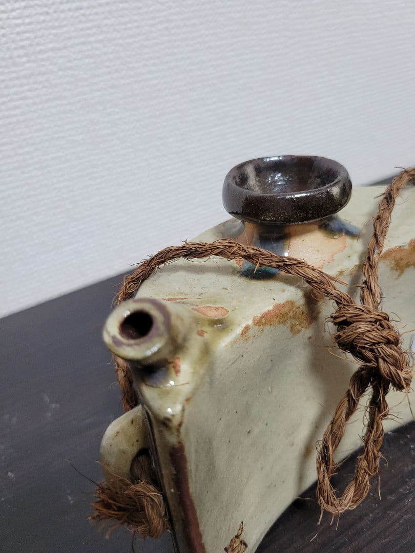 宮城智　壺屋焼魚図宝瓶　最大横幅約15cm