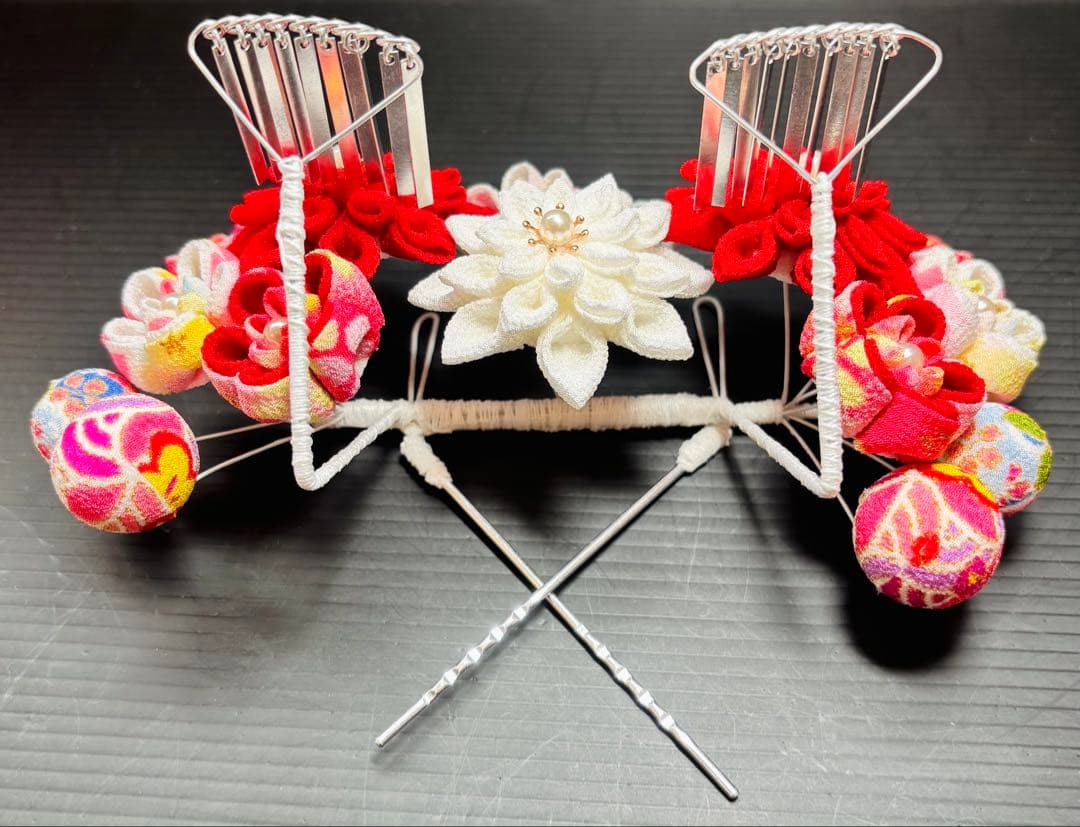 わかこさま専用 七五三髪飾りセット 赤色×白色 7-30