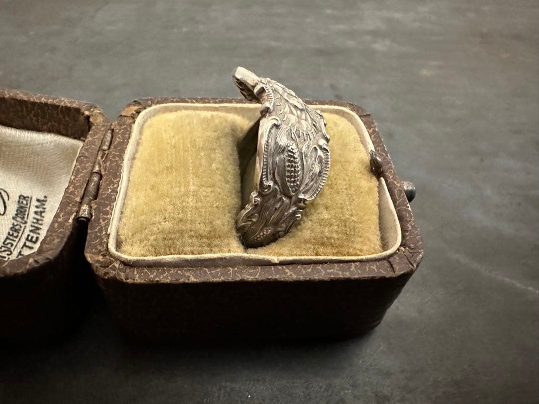 超希少　ヴィンテージ　リング　アンティーク　アメリカ　インディアン　シルバー