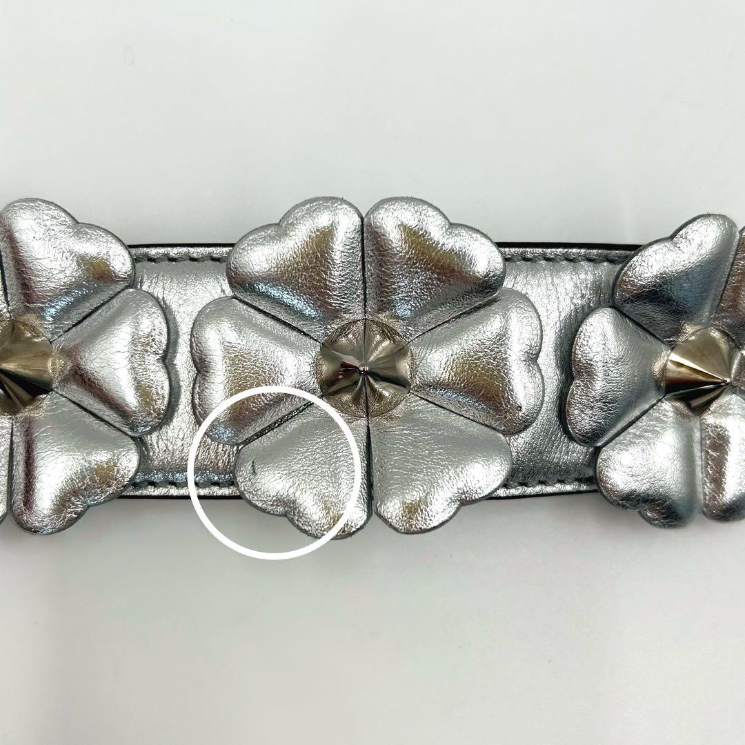 【美品】FENDI 　フェンディ　ショルダーストラップユー　シルバー