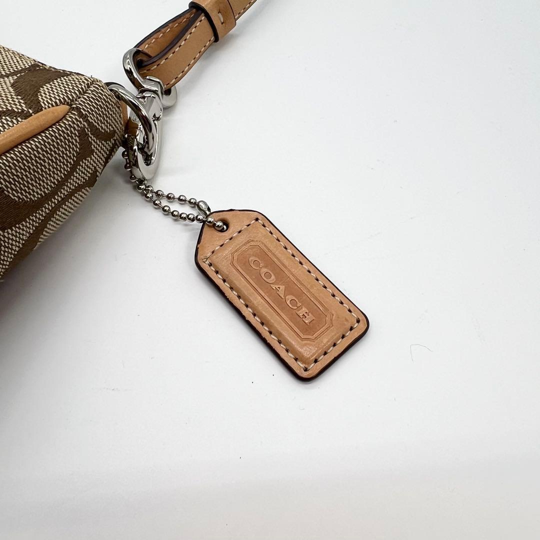 バッグ Coach 6094 Signature Accessory pouch y2k
