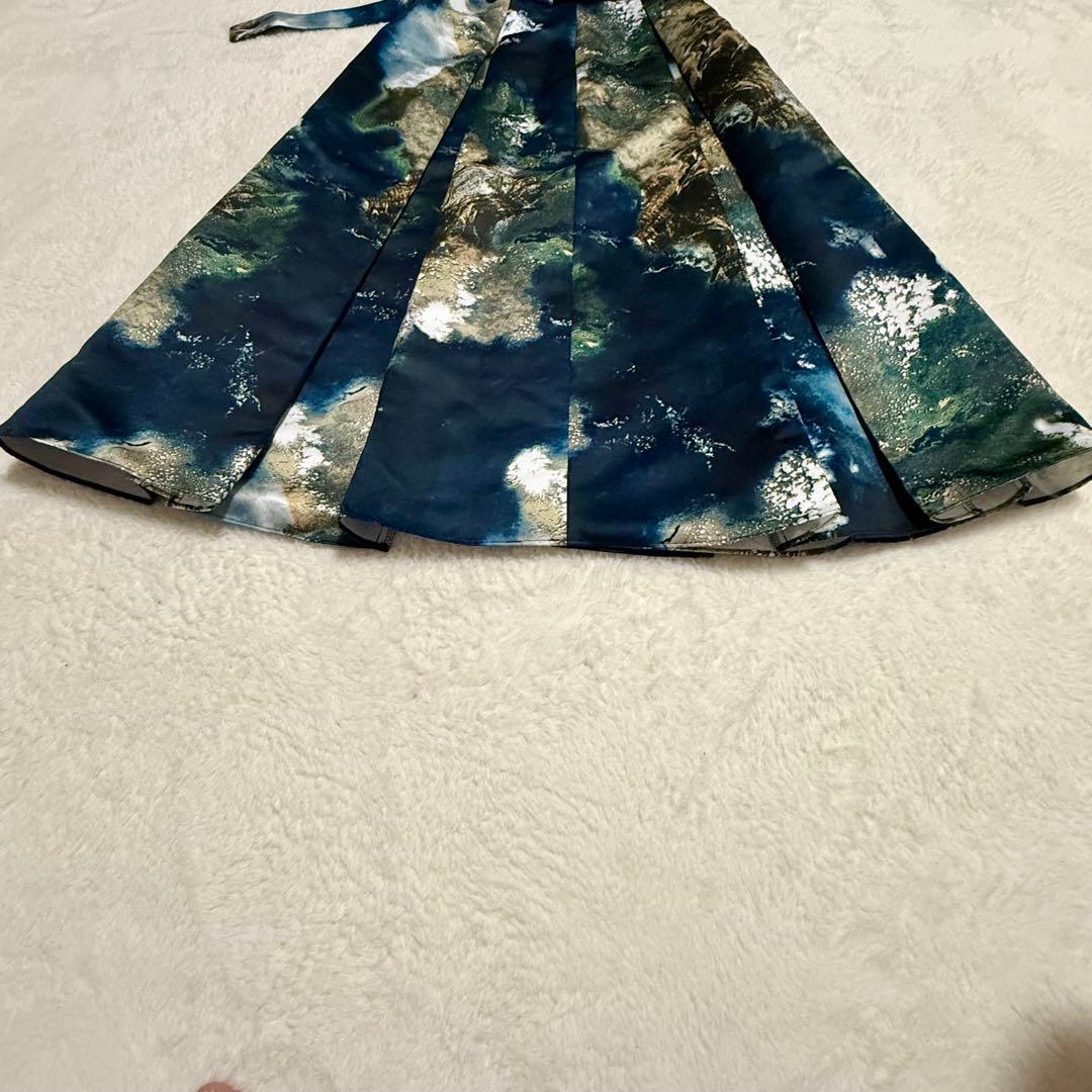 ユナイテッドトウキョウ　シーナリーアートフレアースカート サイズ1 ベルト