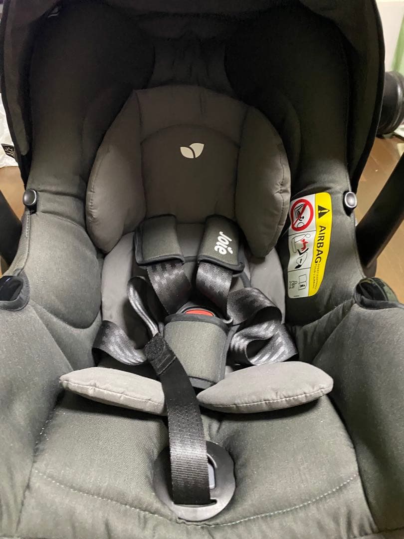 Joie 車用チャイルドシート　ジェム(エンバー)38835 グレー　ベース付き