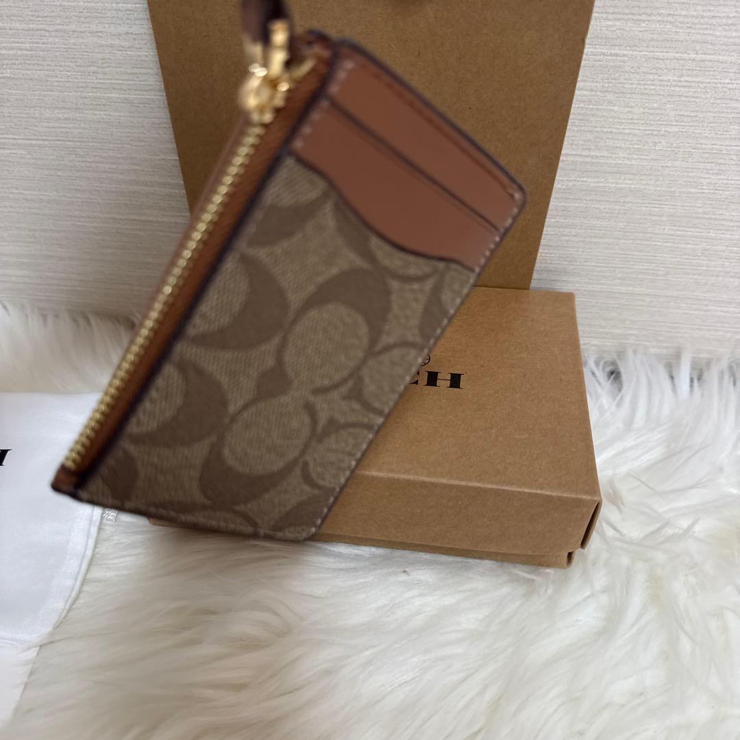 COACH ブラウンレザー ケース
