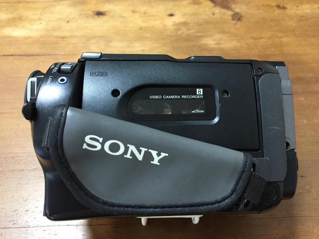 美品　撮影再生ダビングOK　SONY　CCD-TR280　付属品有　XR・Hi8