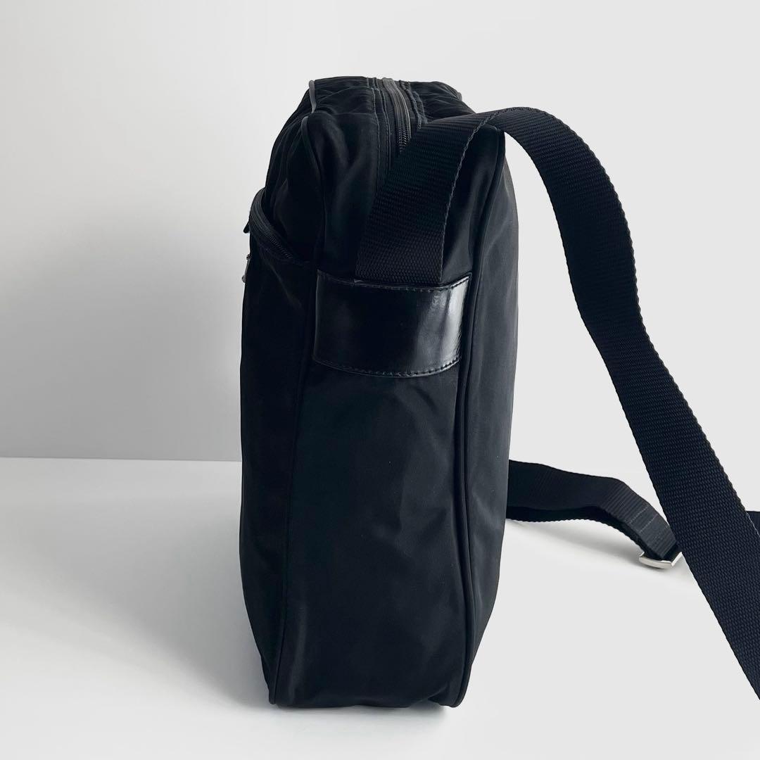 【極美品〜美品】PRADA プラダ ショルダーバッグ ナイロン×レザー スクエア