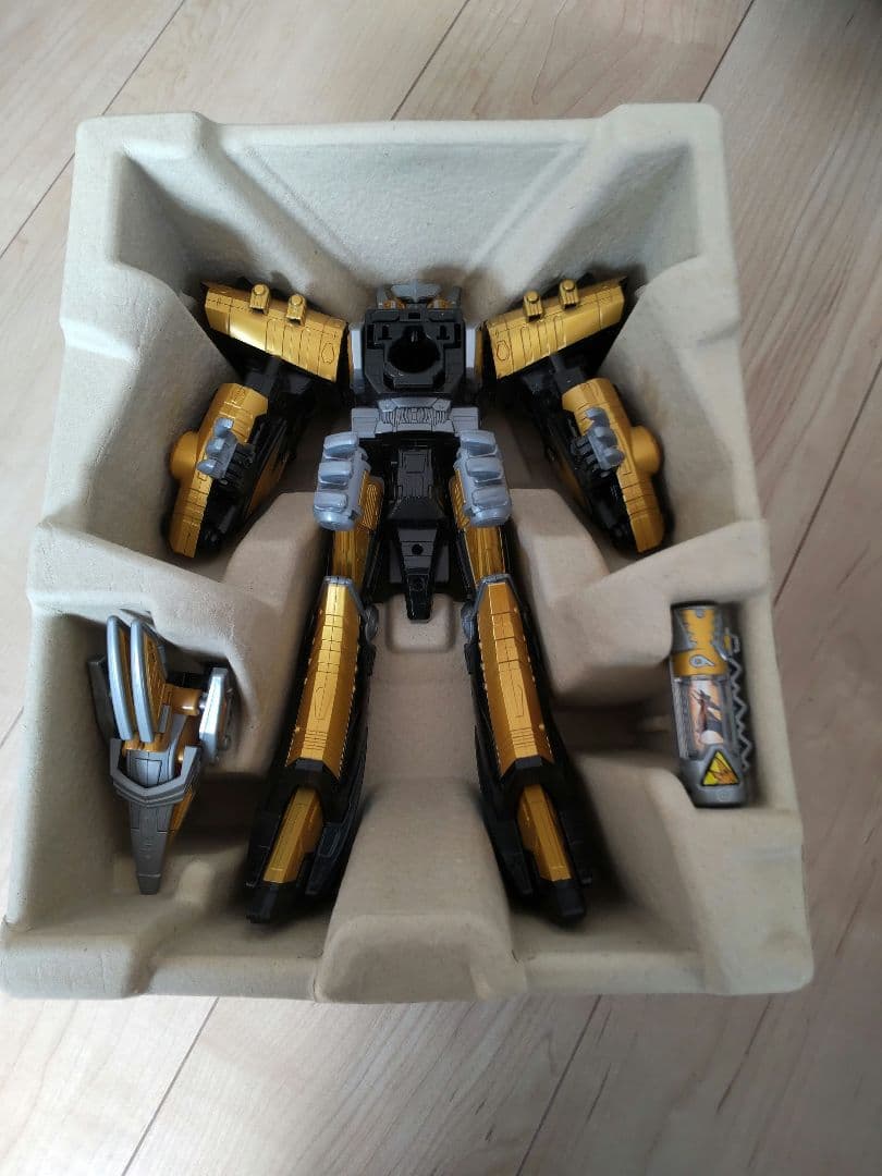 DX恐竜戦隊ジュウレンジャー フィギュアセット キョウリュウジン プテライデンオ