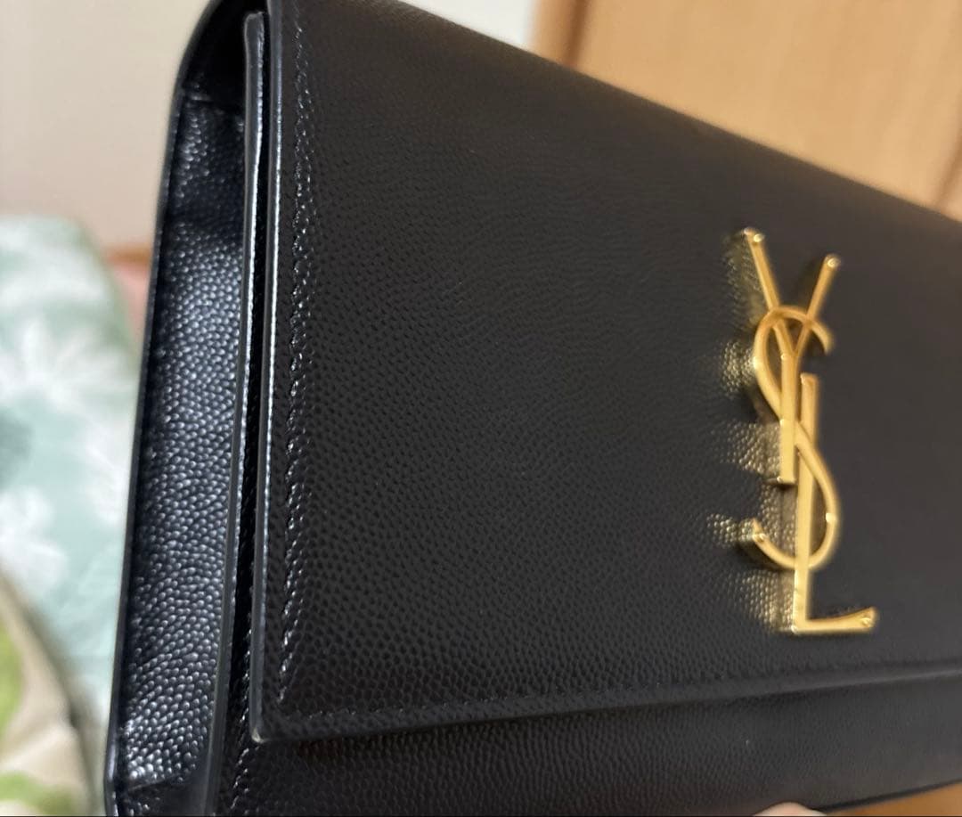 美品　YSL ブラック ショルダーバッグ　サンローラン　卒園式
