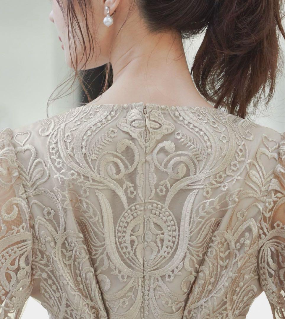 刺繍レース　バックリボン　タイトドレス