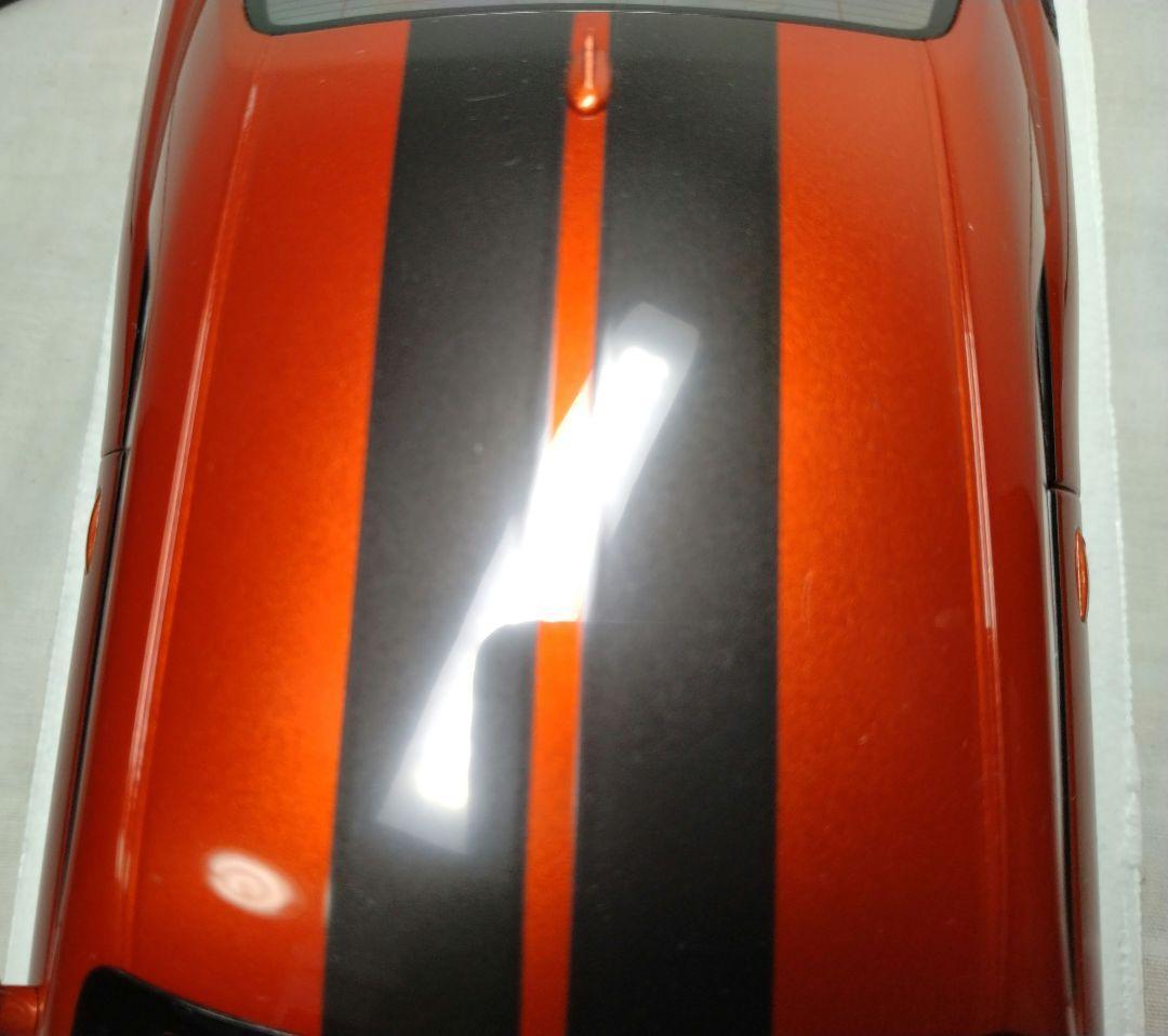 27　オートアート　1/18　ダッジチャレンジャー　SRT HELLCAT