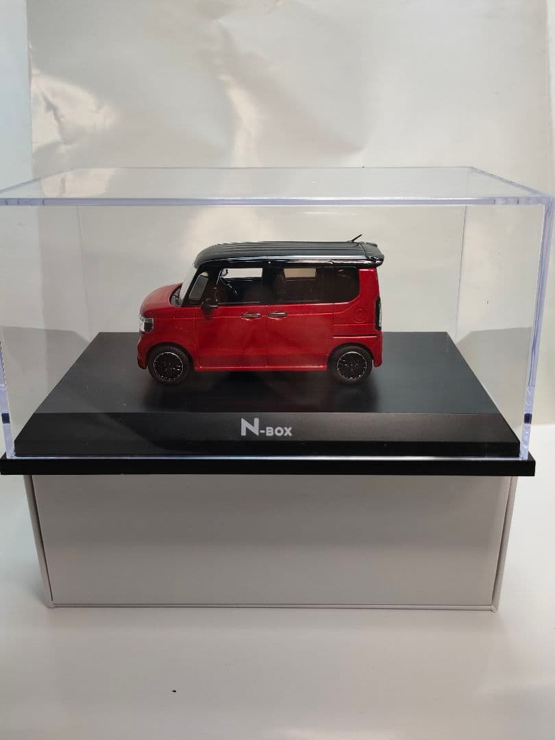⭕️新品貴重❗新型N-BOXCustomカラーサンプルミニカー1/43