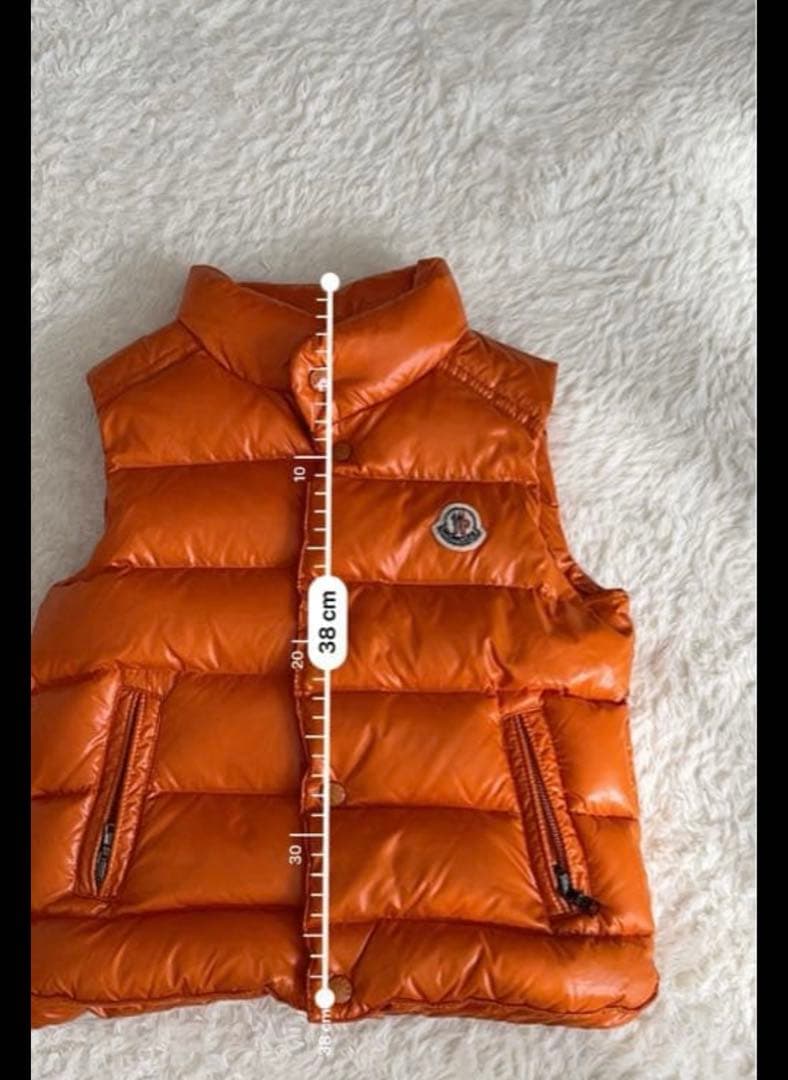 モンクレール　キッズ　ダウンベスト