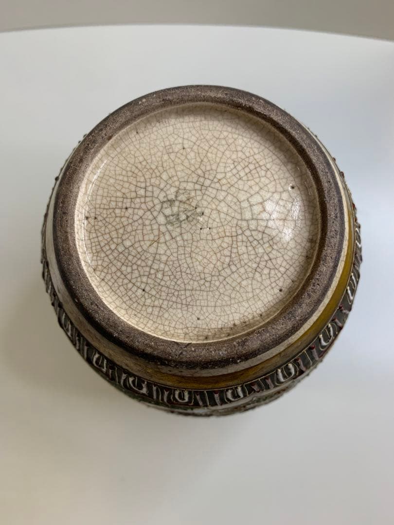 古薩摩 薩摩焼 丸十字紋 金襴手 武者図 花瓶 飾り壺 薩摩 金彩 骨董