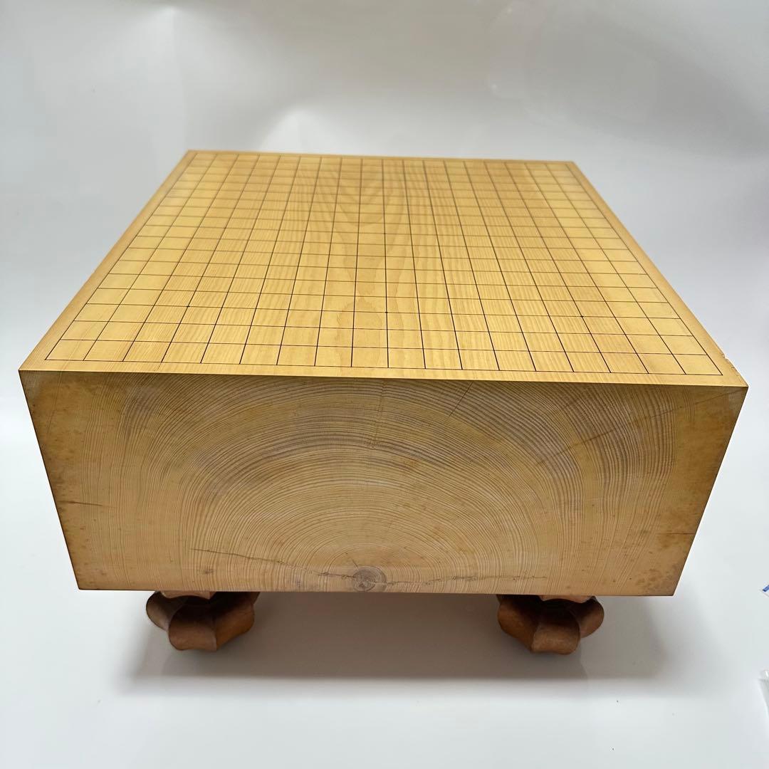 【良品】碁盤 本榧 ヘソ付き 脚付き 厚み18cm