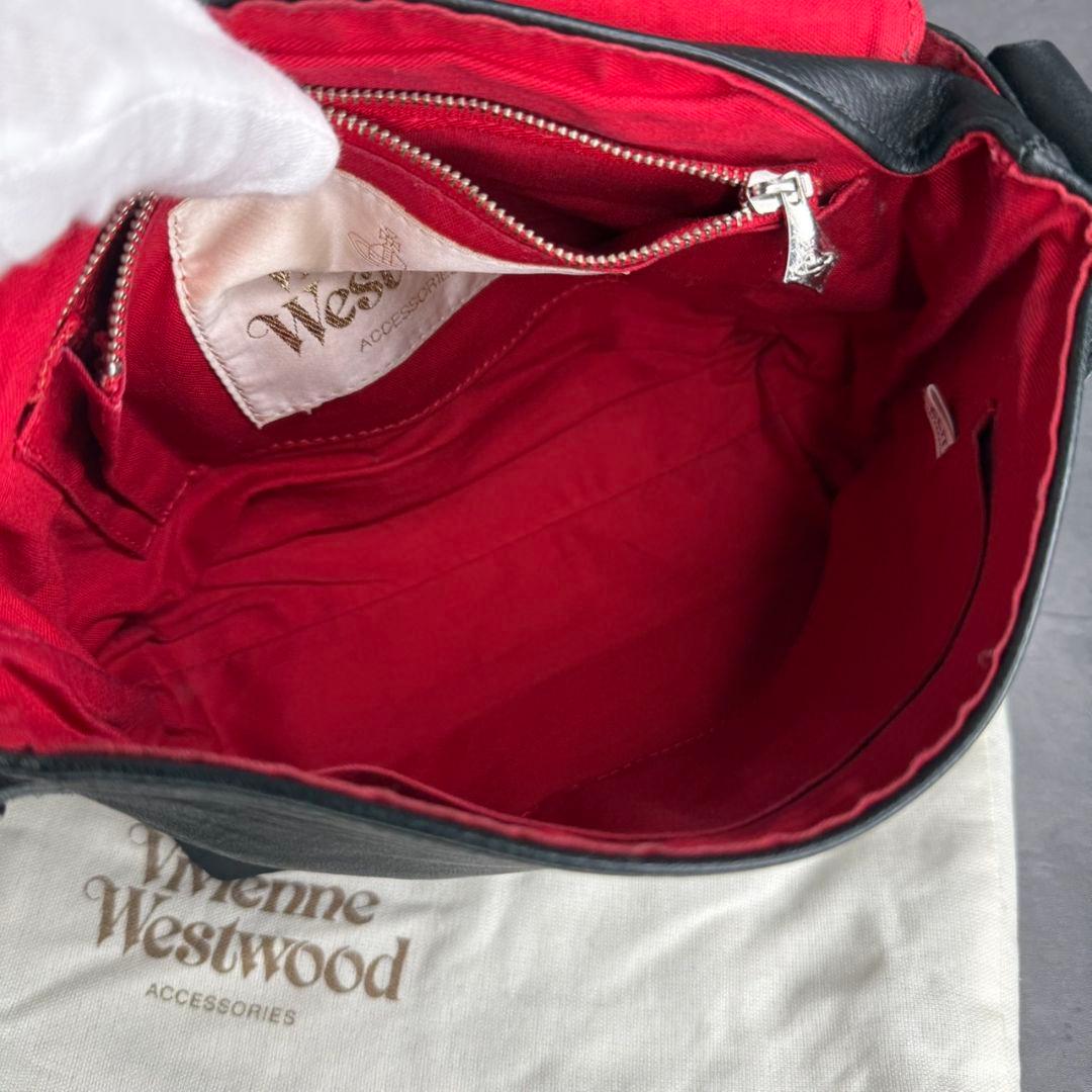 Vivienne Westwood ヴィヴィアン ショルダーバッグ オーブロゴ