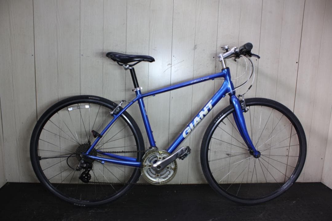 GIANT ESCAPE R3 700C アルミ 24速 470mm青色クロス