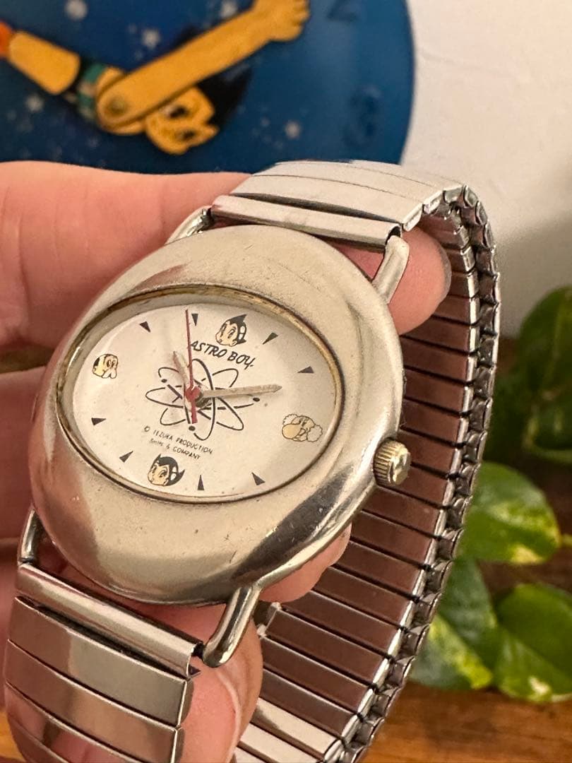 希少 レトロ 鉄腕アトム 腕時計 - メルカリ